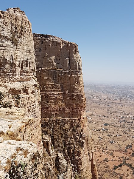 Tigray Rock Churches
Cliff_on_the_way_between_Maryam_Korkor_and_Daniel_Korkor - © wiki user DonCamillo