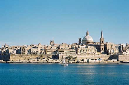 Valletta
Valletta - © Flikr user Paul Stephenson