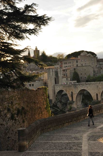 Spain Catalonia, Catalan Hills, Catalan Hills - Besalu, Walkopedia