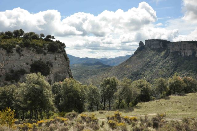 Spain Catalonia, Catalan Hills, Catalan Hills - leaving Rupit, Walkopedia