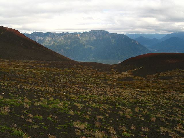 Chile Patagonia: Vicente Perez Rosales NP, Volcan Osorno, , Walkopedia