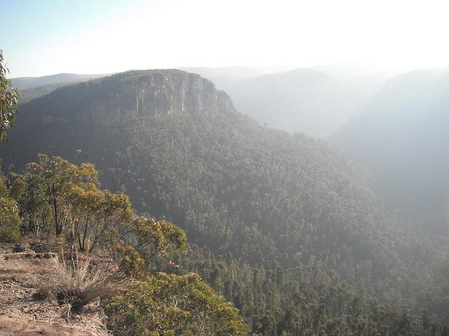 Australia New South Wales, The Six Foot Track, , Walkopedia