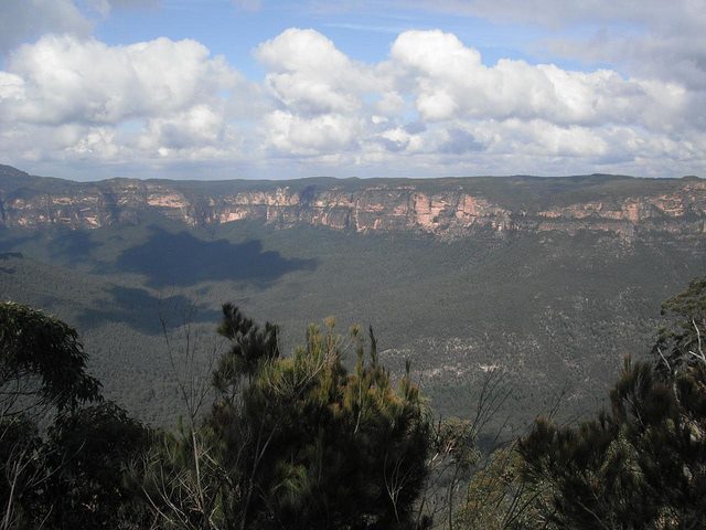 Australia New South Wales, The Six Foot Track, , Walkopedia