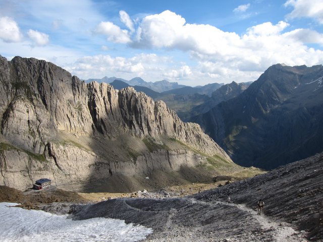 France Pyrenees, Breche de Roland, Sarradets from moraine rige, Walkopedia