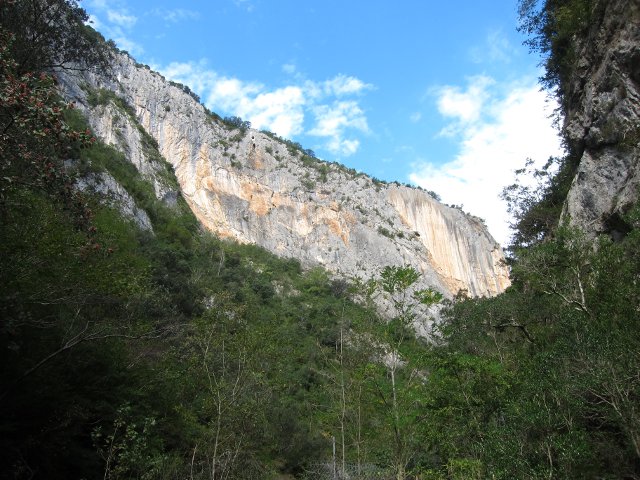 France Pyrenees, Eastern Pyrenees, Gorges de la Frou, Walkopedia