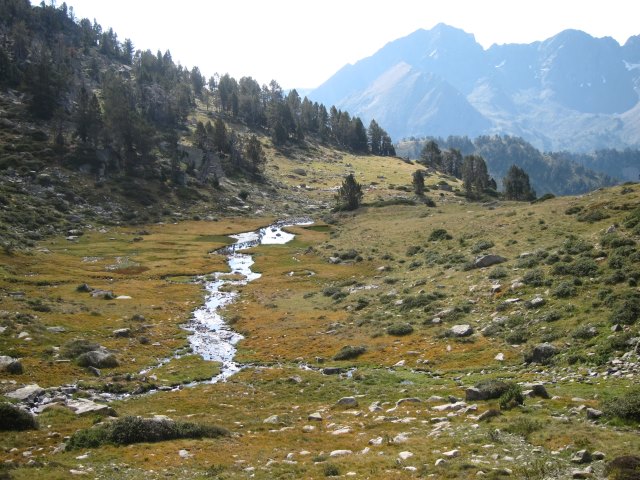 France Pyrenees, Neouvielle, , Walkopedia