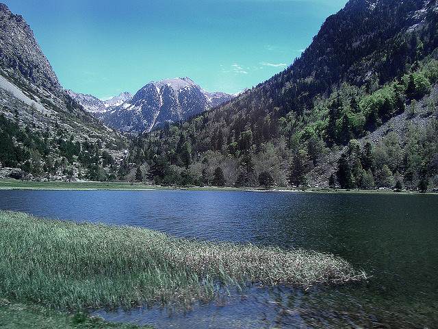 Spain Pyrenees, Spanish Pyrenees, Aigues Tortes , Walkopedia