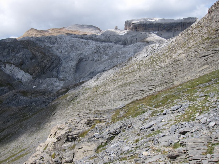 Spain Pyrenees, Spanish Pyrenees, Ordesa-MP - below the Breche - how did we get down that, Walkopedia