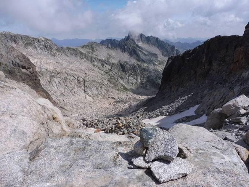 Spain Pyrenees, Spanish Pyrenees, Typical cairn in a sea of stones, Walkopedia