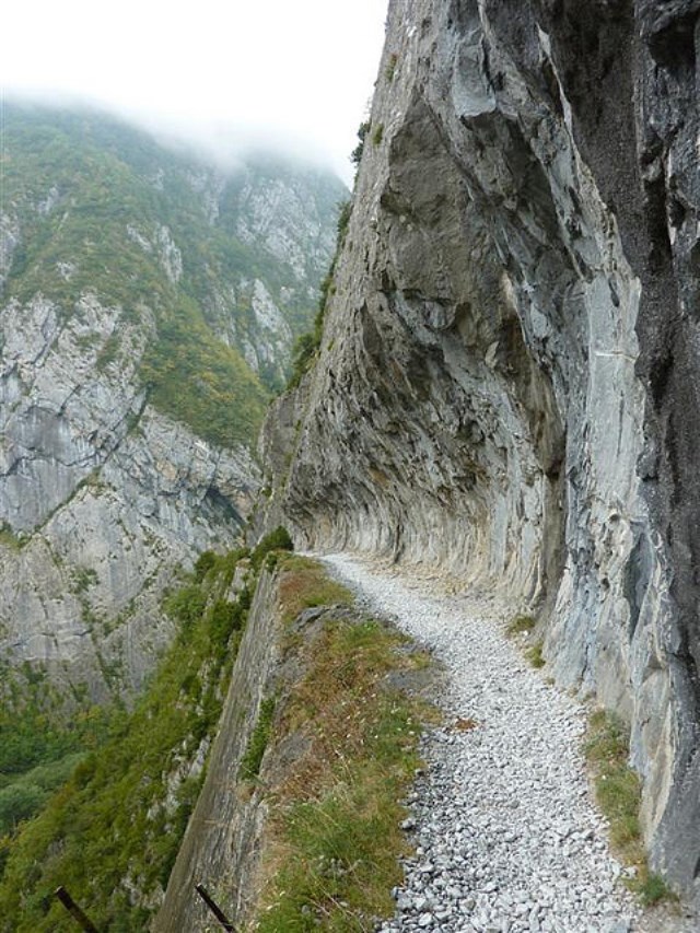 France Pyrenees, Chemin de la Mature, Chemin de la Mature, Walkopedia