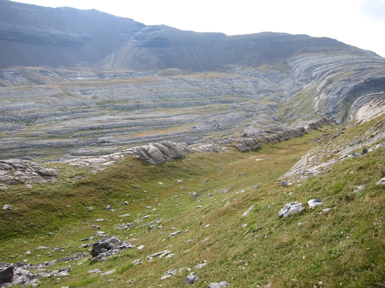 Spain Pyrenees, GR11, Above Ordesa canyon, Walkopedia