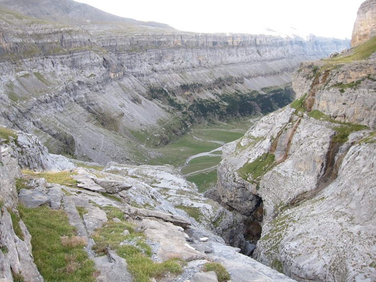 Spain Pyrenees, GR11, Ordesa Canyon, Walkopedia