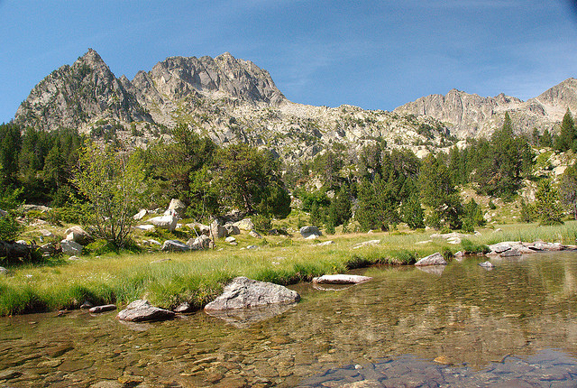 Spain Pyrenees, Aigues Tortes, , Walkopedia