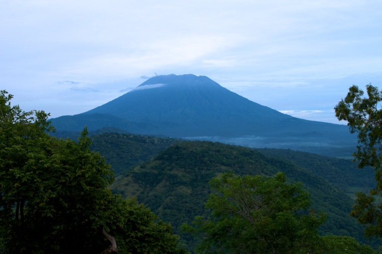Mt Agung - ©Flickr user Doogie Ham Mount Agung: Mt Agung - ©Flickr user Doogie Ham