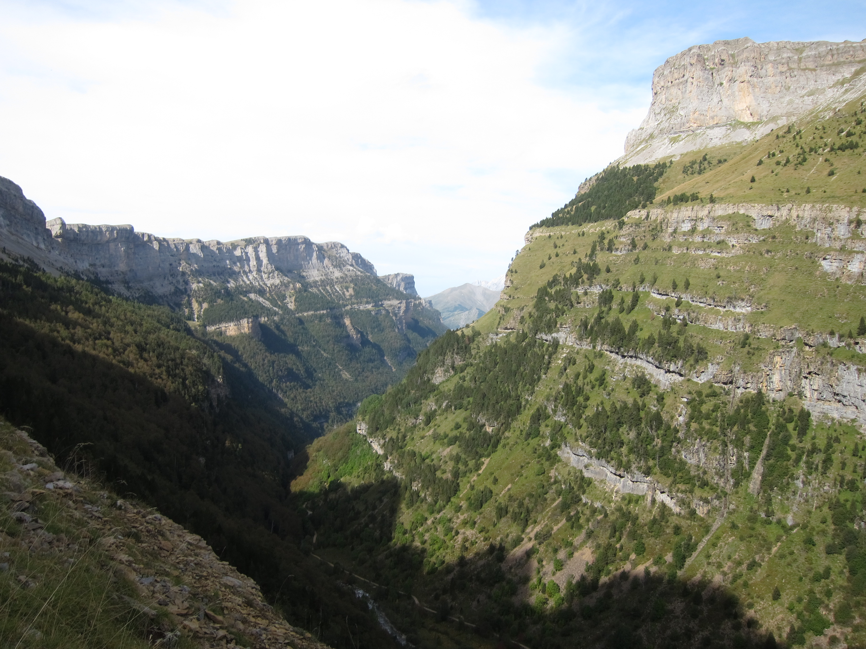 Spain Pyrenees, Ordesa Canyon, , Walkopedia