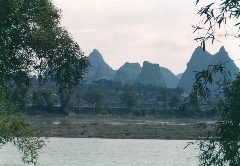 Around Yangshuo, Guilin - 1989 - © Copyright William Mackesy Around Yangshuo, Guilin - 1989 - © Copyright William Mackesy