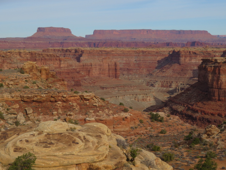 USA SW: Canyonlands NP, Canyonlands National Park, Island in Sky from Needle area, Walkopedia