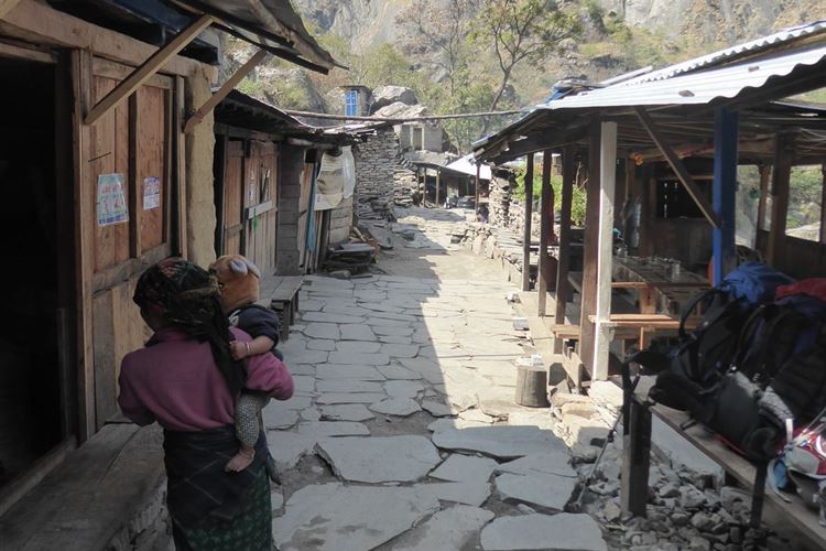 Nepal, Manaslu Circuit, Streets of Yaruphant approaching Jagat, Walkopedia