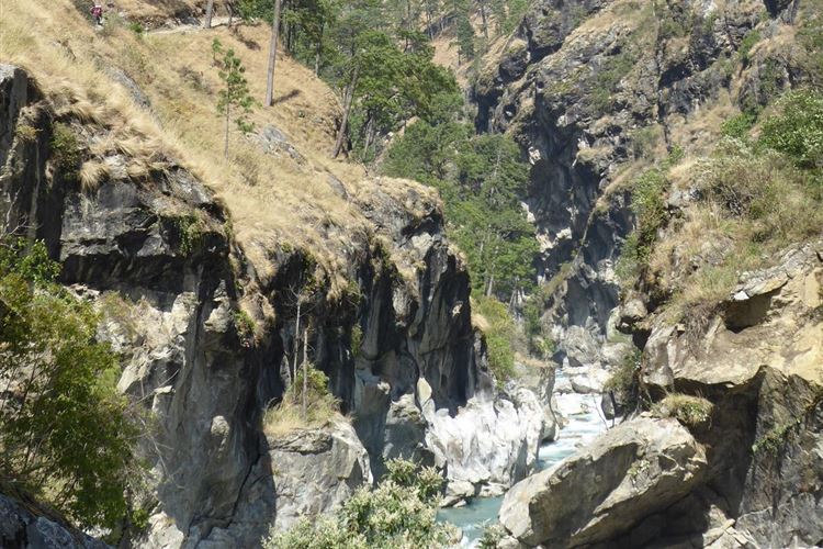 Nepal, Manaslu Circuit, Budhi Gandaki gorge near Ekle Bhatti, Walkopedia