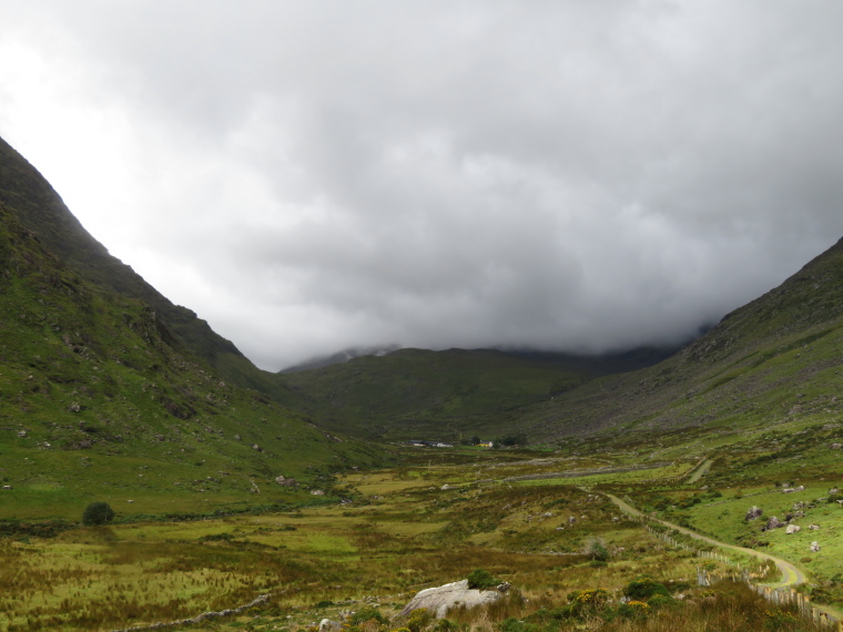 Ireland Kerry Iveragh Peninsula, Kerry Way, Upper Black Valley, Walkopedia