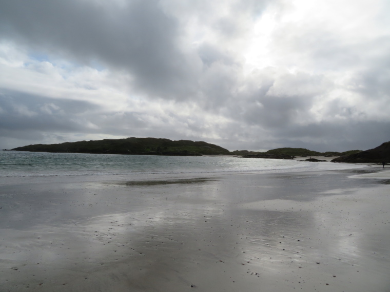 Ireland Kerry Iveragh Peninsula, Kerry Way, Derryname Beach, Walkopedia