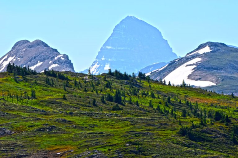 © giorgio zanetti google image user ... Sunshine to Assiniboine: © giorgio zanetti google image user ...