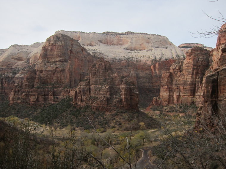 USA SW: Zion, Angel's Landing, Angel's Landing from Obs Point Trail, Walkopedia