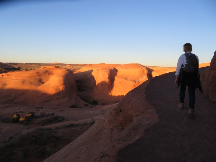 USA SW: Arches NP, Arches National Park, Up near Delicate Arch, Walkopedia