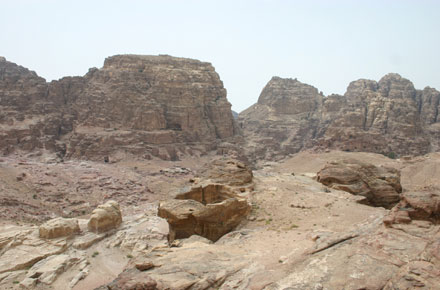 Jordan Petra, Petra Area, Rock hewn, Walkopedia