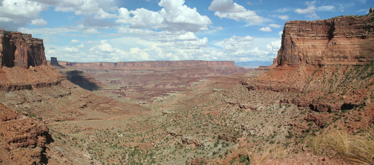 USA SW: Canyonlands NP, White Rim Trail, Canyonlands - panorama White Rim Road , Walkopedia