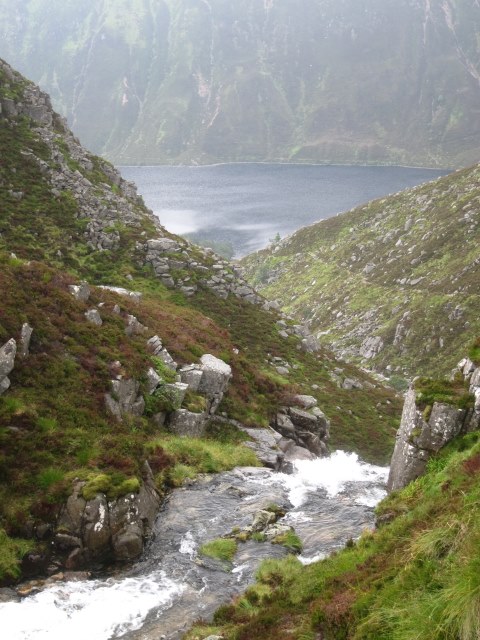 United Kingdom Scotland Cairngorms, Lochnagar and Loch Muick, Just above Glas-Altt, Walkopedia