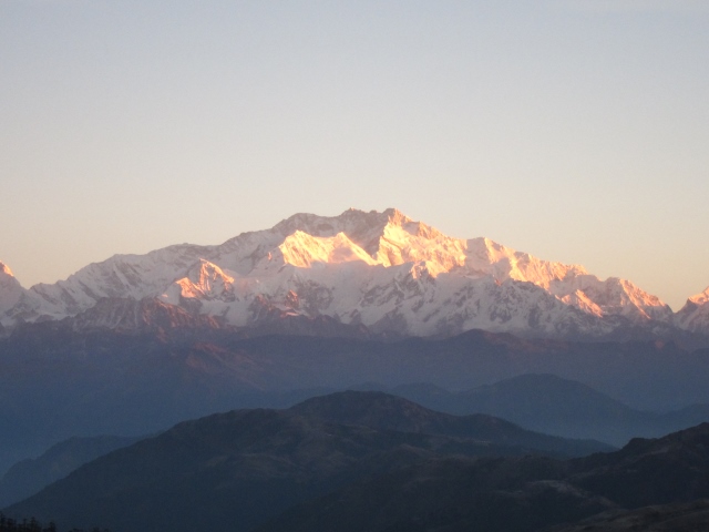 India Sikkim and nearby, Singalila Ridge, Sandakphu, early light on Kanchenjunga, Walkopedia