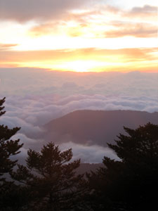 India Sikkim and nearby, Singalila Ridge, Sandakphu sunrise, Walkopedia