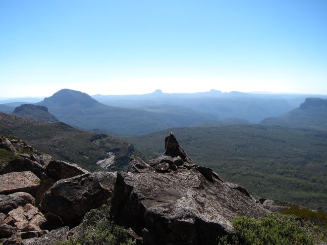 Australia Tasmania, Overland Track, Day 4 - North Toward Cradle Mt From Ossa, Walkopedia