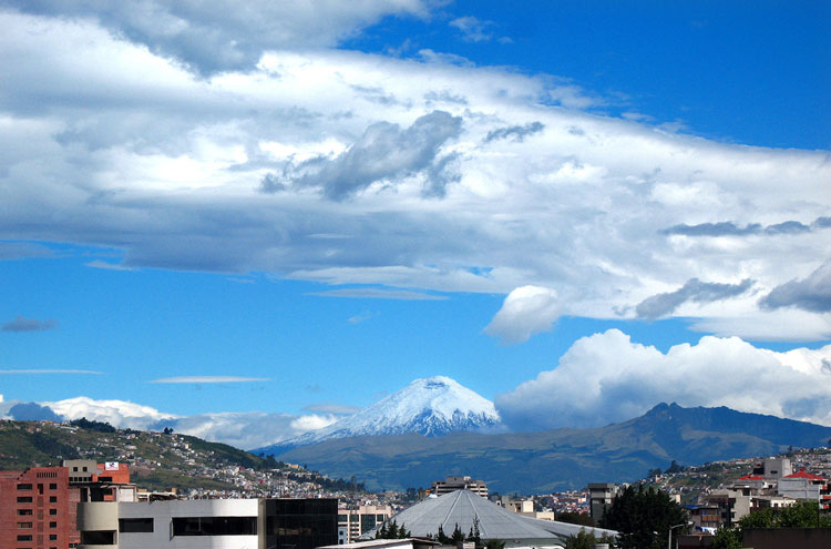 Cotopaxi, Summer - ©By Flickr user AdnMontalvo
