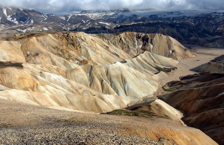 Iceland, Fjallabak, View over Hattver on Fjallabak , Walkopedia