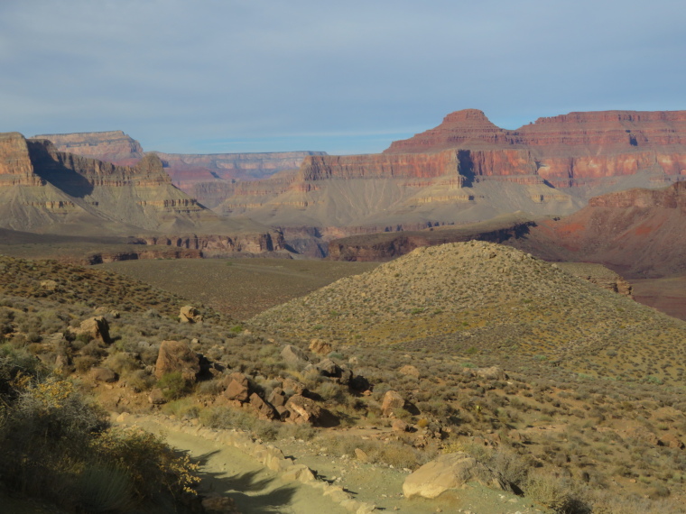 USA SW: Grand Canyon, Grand Canyon Hikes and Walks, Tonto Trail, near South Kaibab junction, Walkopedia