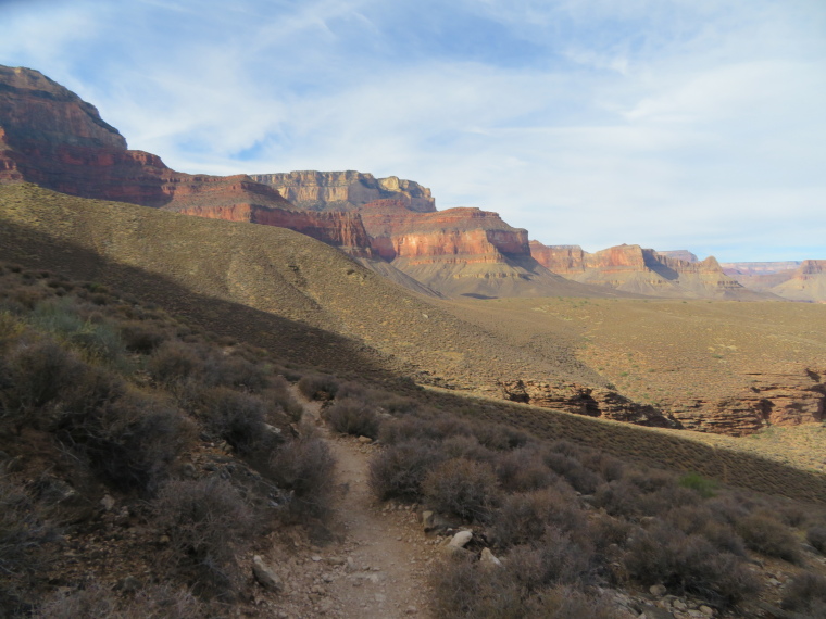 USA SW: Grand Canyon, Grand Canyon Hikes and Walks, Inner plateau, Tonto Trail, Walkopedia