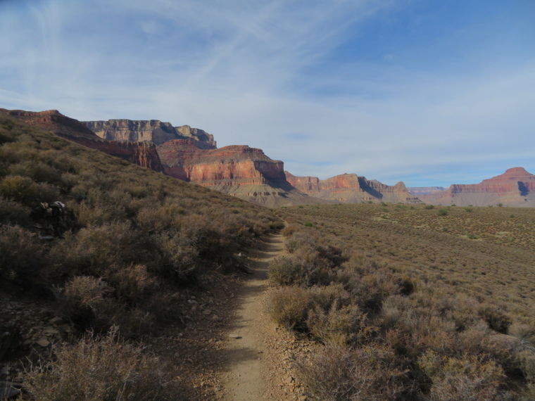 USA SW: Grand Canyon, Grand Canyon Hikes and Walks, Inner plateau, Tonto Trail, Walkopedia