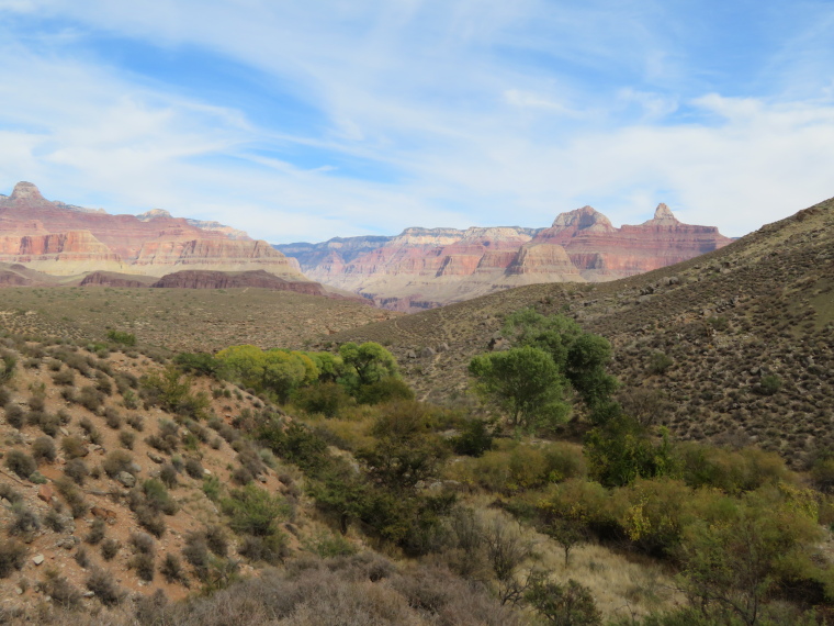 USA SW: Grand Canyon, Grand Canyon Hikes and Walks, Inner plateau near Indian Garden, Plateau Point trail, Walkopedia