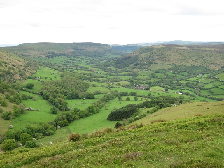 United Kingdom Wales Black Mountains, Hatterrall Ridge, To the ridge from Llanthony, down Vale of Ewyas, Walkopedia