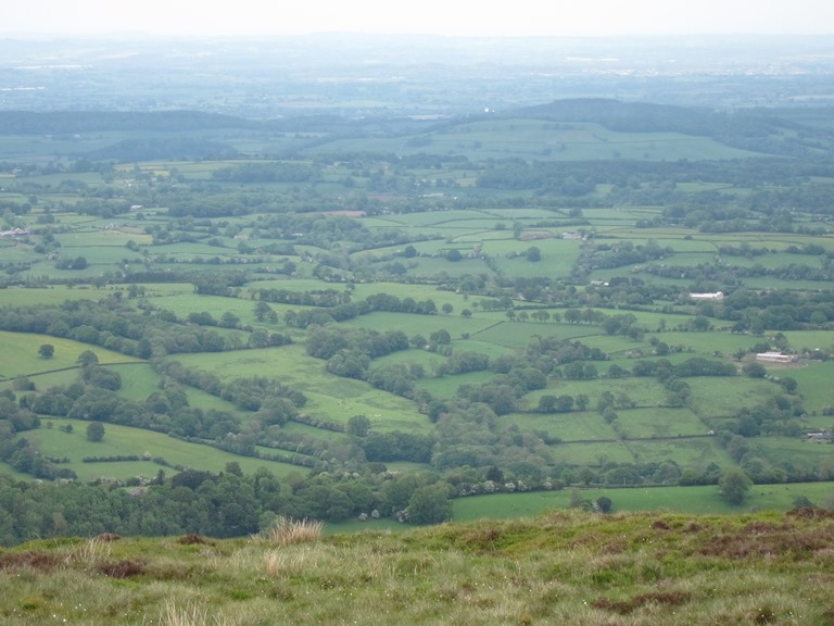 United Kingdom Wales Black Mountains, Hatterrall Ridge, East from Hatterrall Ridge, Walkopedia