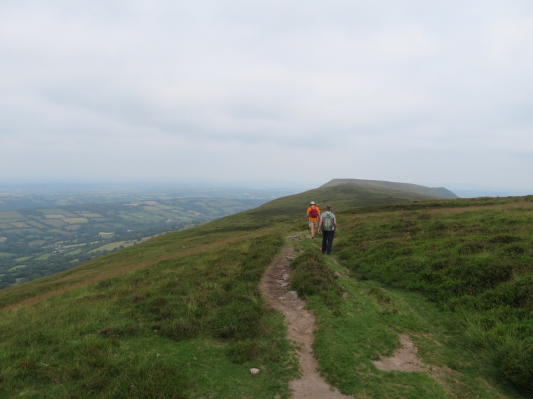 Hatterrall Ridge: Approaching Black Hill from the north - © William Mackesy