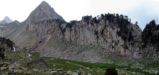 Spain Pyrenees, Posets Massif, Posets- Maladeta National Park, Walkopedia