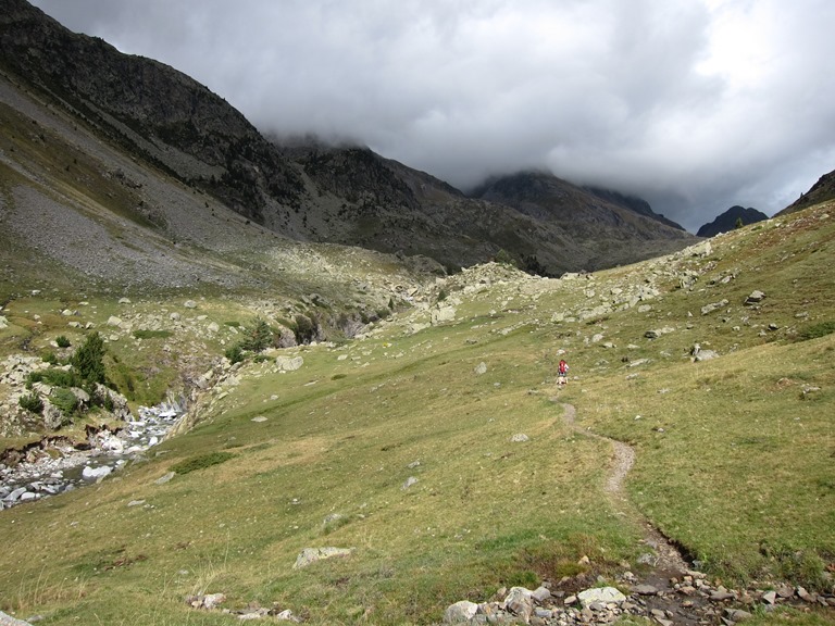 France Pyrenees, Vignemale and Vallee de Gaube, Upper Vallee del Ara, Walkopedia