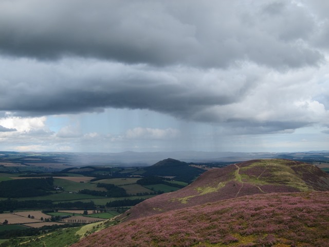 United Kingdom Scotland Borders, Eildon Hills, Rain shower from middle hill, Walkopedia