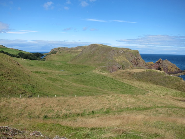 United Kingdom Scotland Borders, St Abbs Head, Above the cliffs, Walkopedia