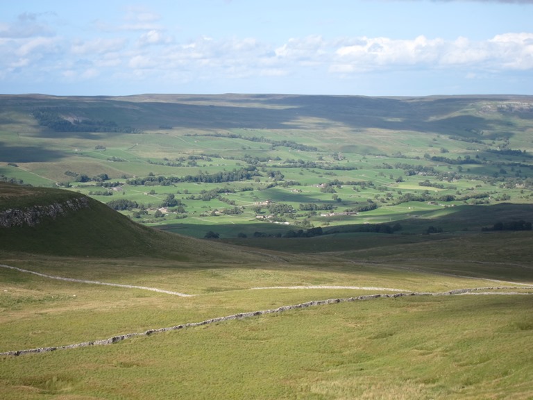 United Kingdom England Yorkshire Dales, Wensleydale, Wensleydale from Cam High Road 2, Walkopedia