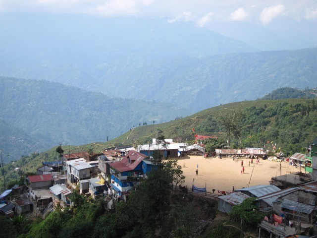 India Sikkim and nearby, Around Darjeeling,  Village below Darjeeling, Walkopedia