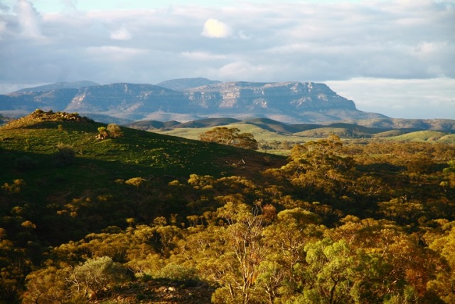 Australia South Australia/Flinders, Flinders Ranges , Sunrise, Walkopedia